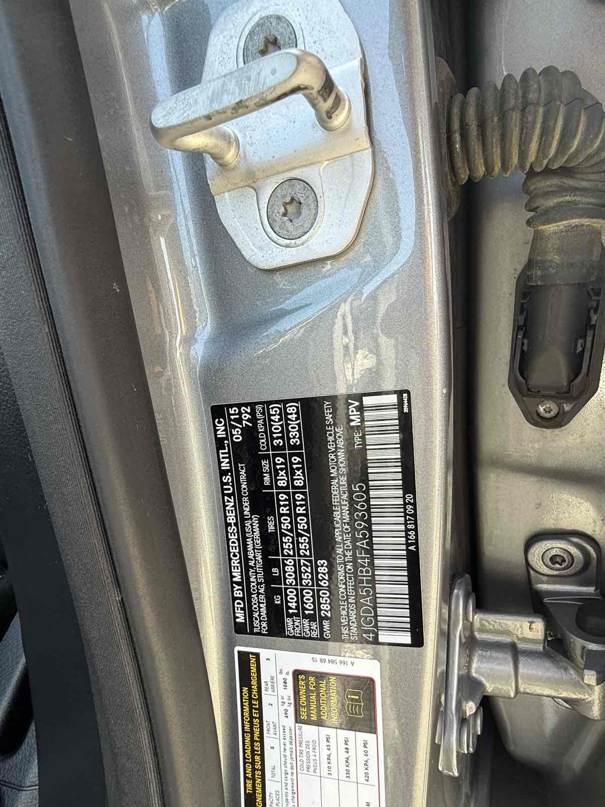 2015 Mercedes Benz ML 4MATIC 350 photo 21