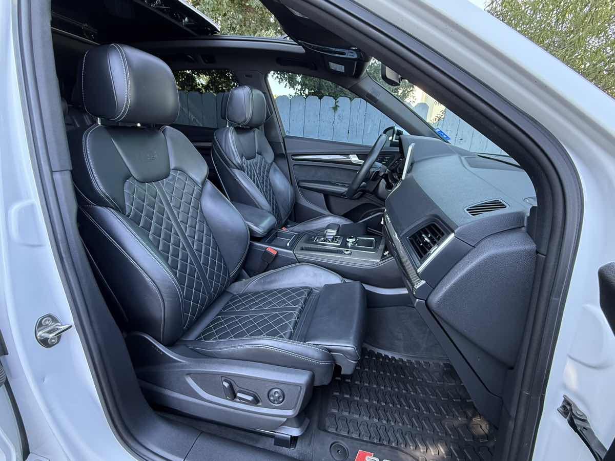 2018 Audi SQ5 Premium Plus photo 9