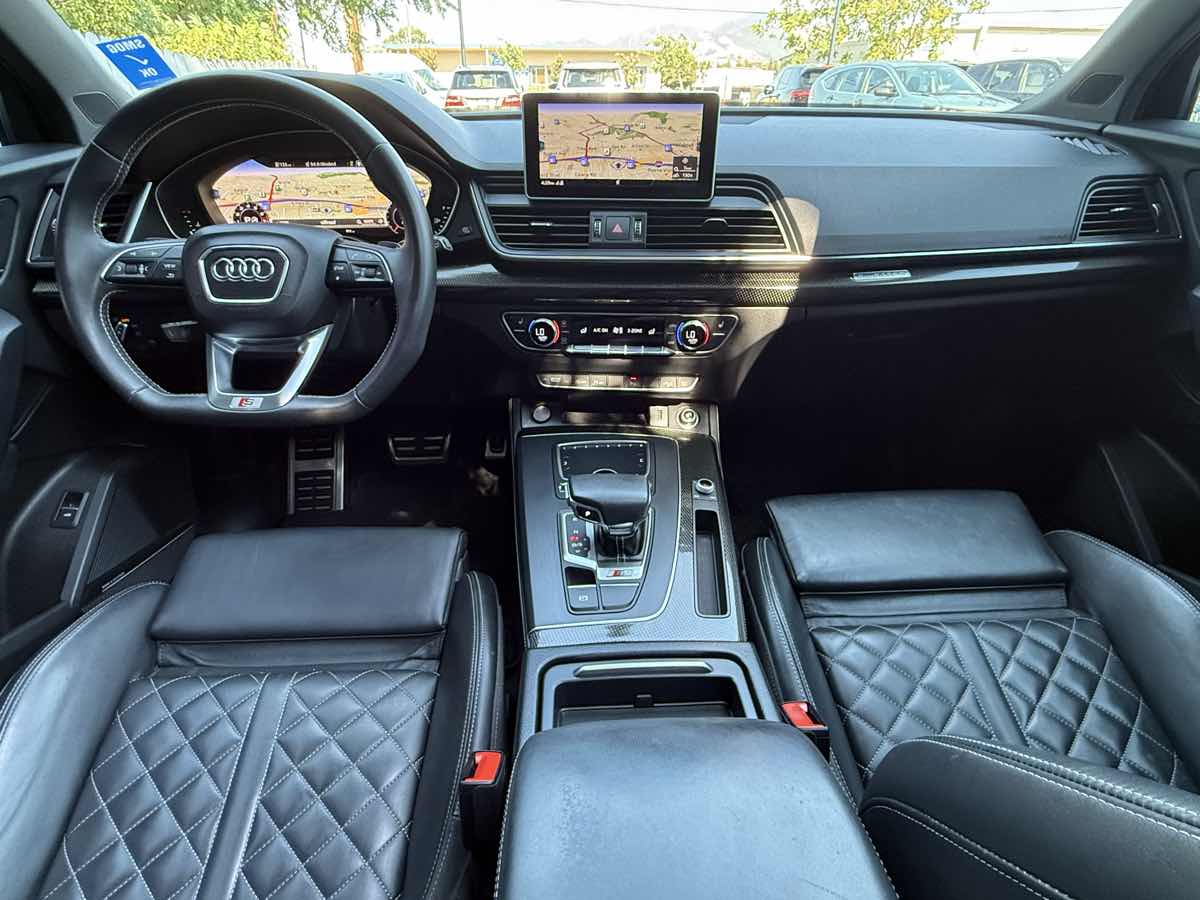2018 Audi SQ5 Premium Plus photo 12