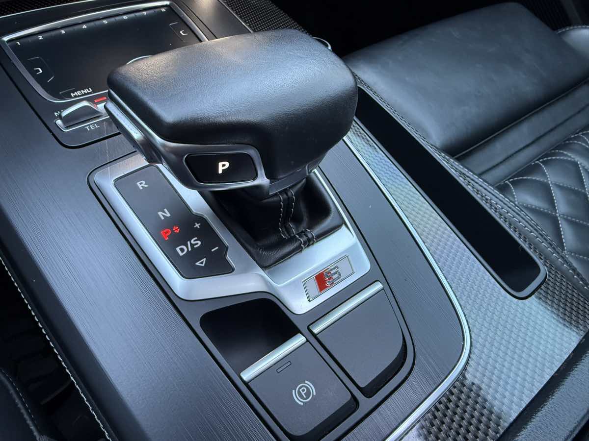 2018 Audi SQ5 Premium Plus photo 19