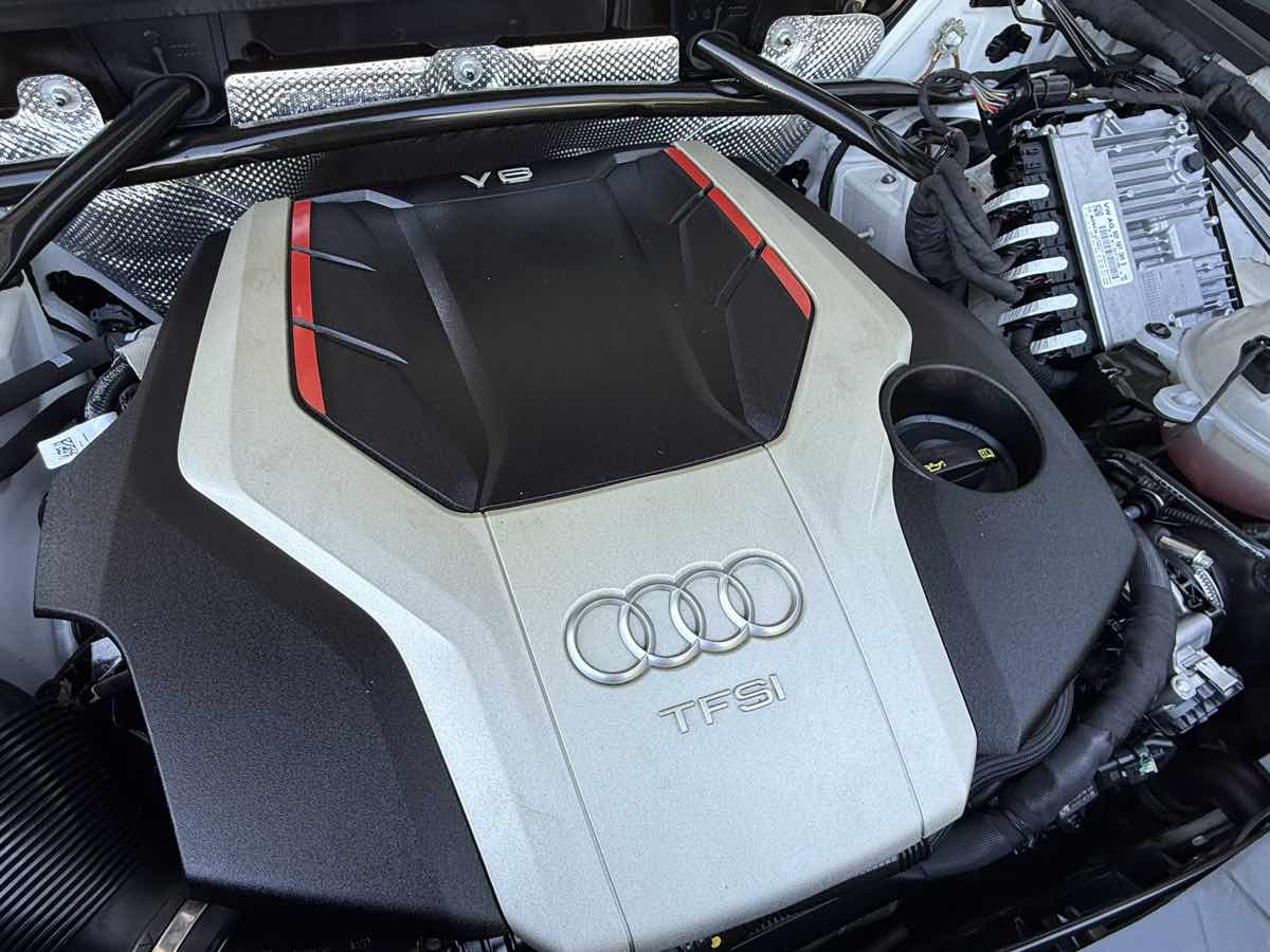 2018 Audi SQ5 Premium Plus photo 28