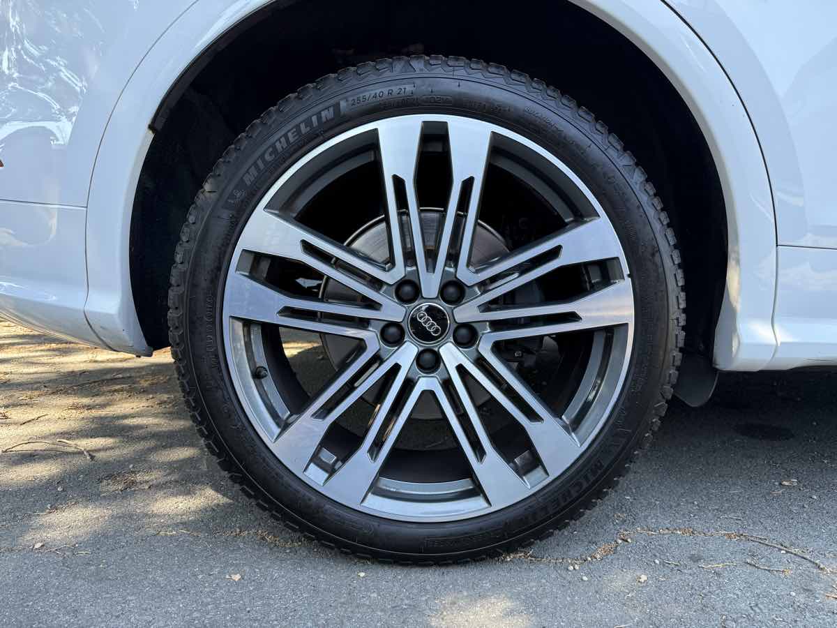 2018 Audi SQ5 Premium Plus photo 29