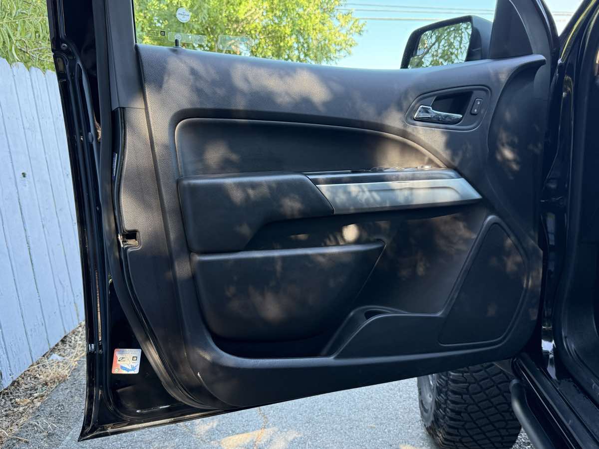 2021 Chevrolet Colorado ZR2 photo 24