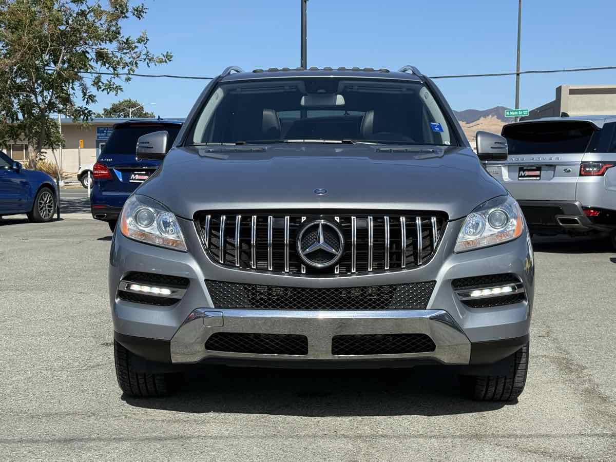2015 Mercedes Benz ML 4MATIC 350 photo 2