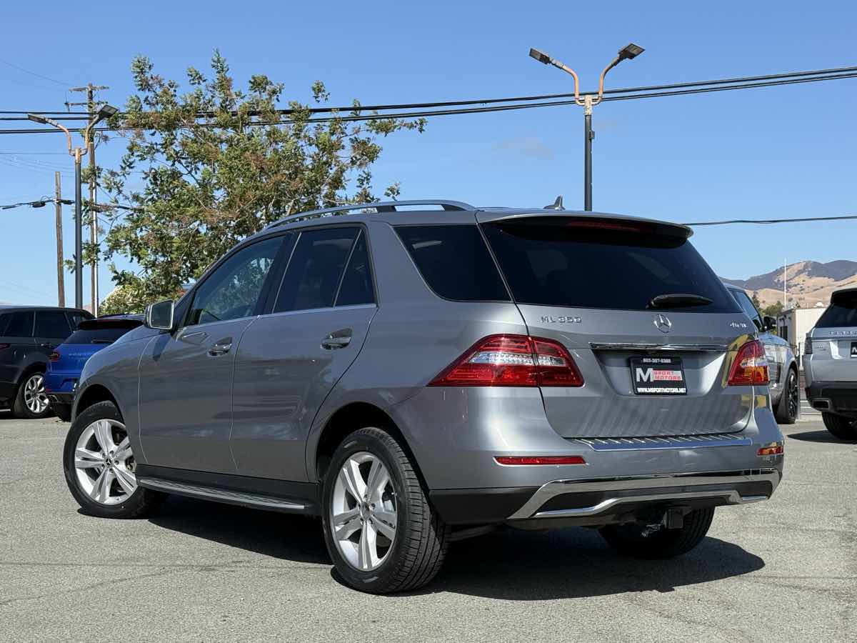 2015 Mercedes Benz ML 4MATIC 350 photo 6