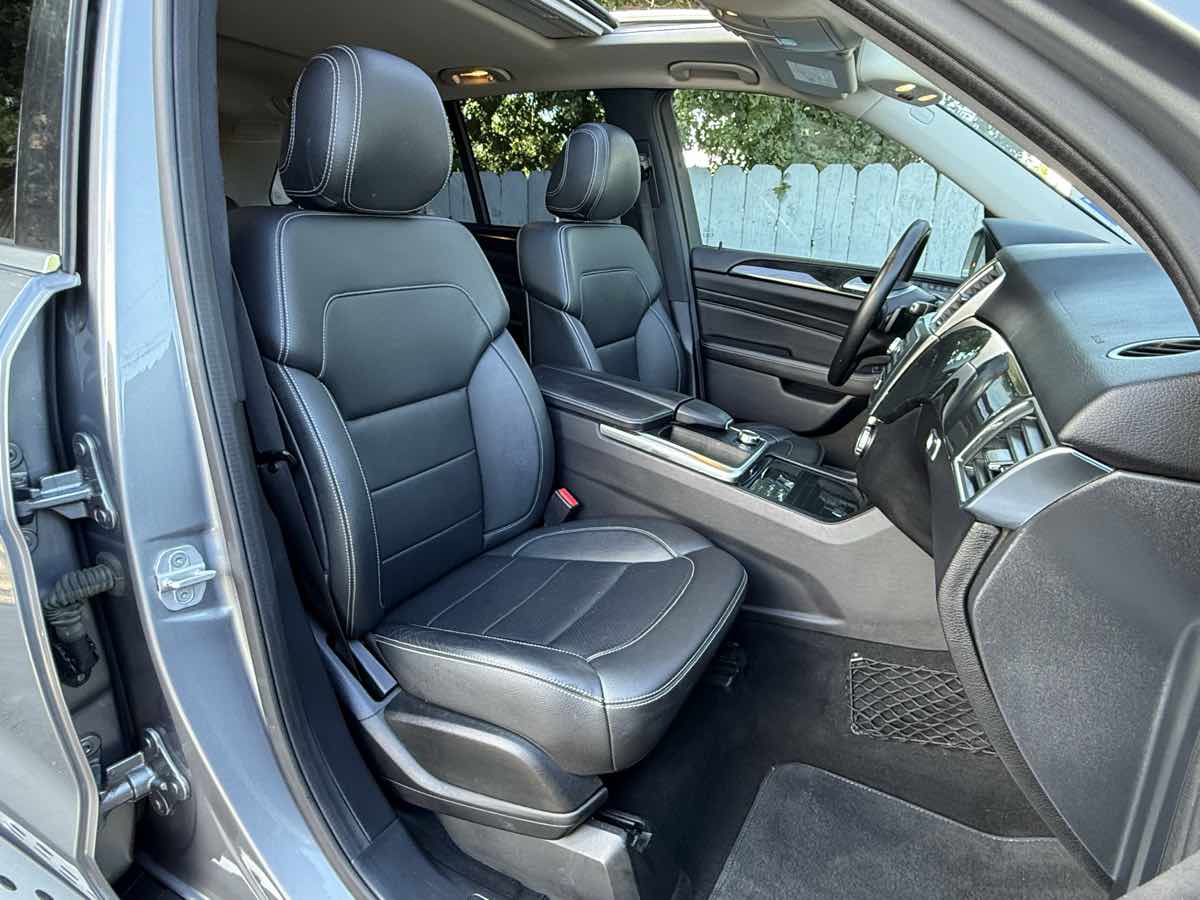 2015 Mercedes Benz ML 4MATIC 350 photo 9