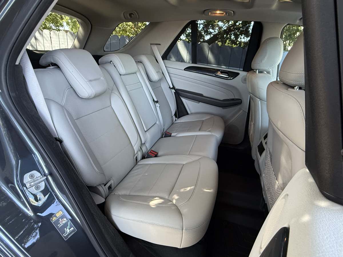 2015 Mercedes Benz ML 350 photo 8