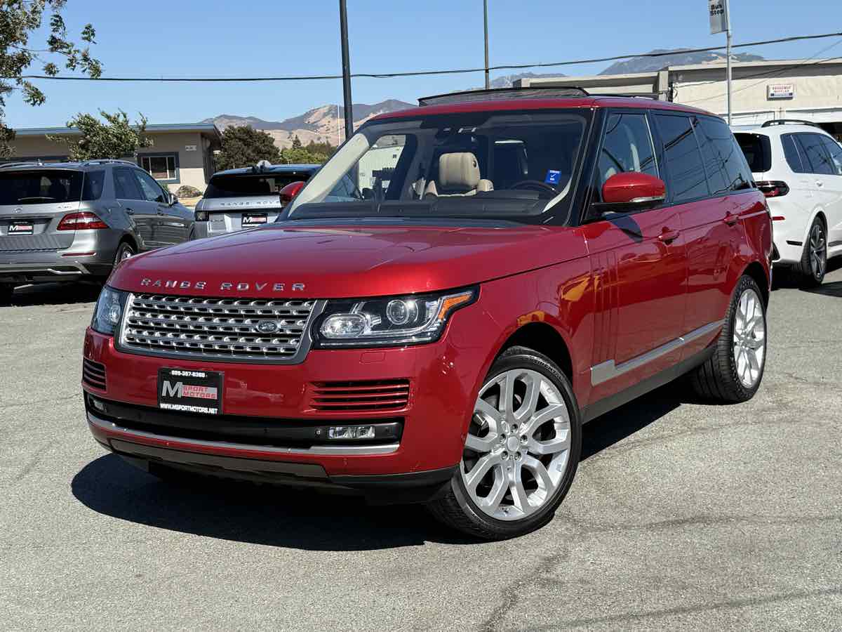 2015 Land Rover Range Rover SuperCharged photo 3