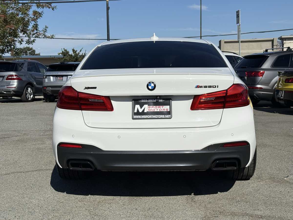 2018 Bmw M550i xDrive Sedan photo 8
