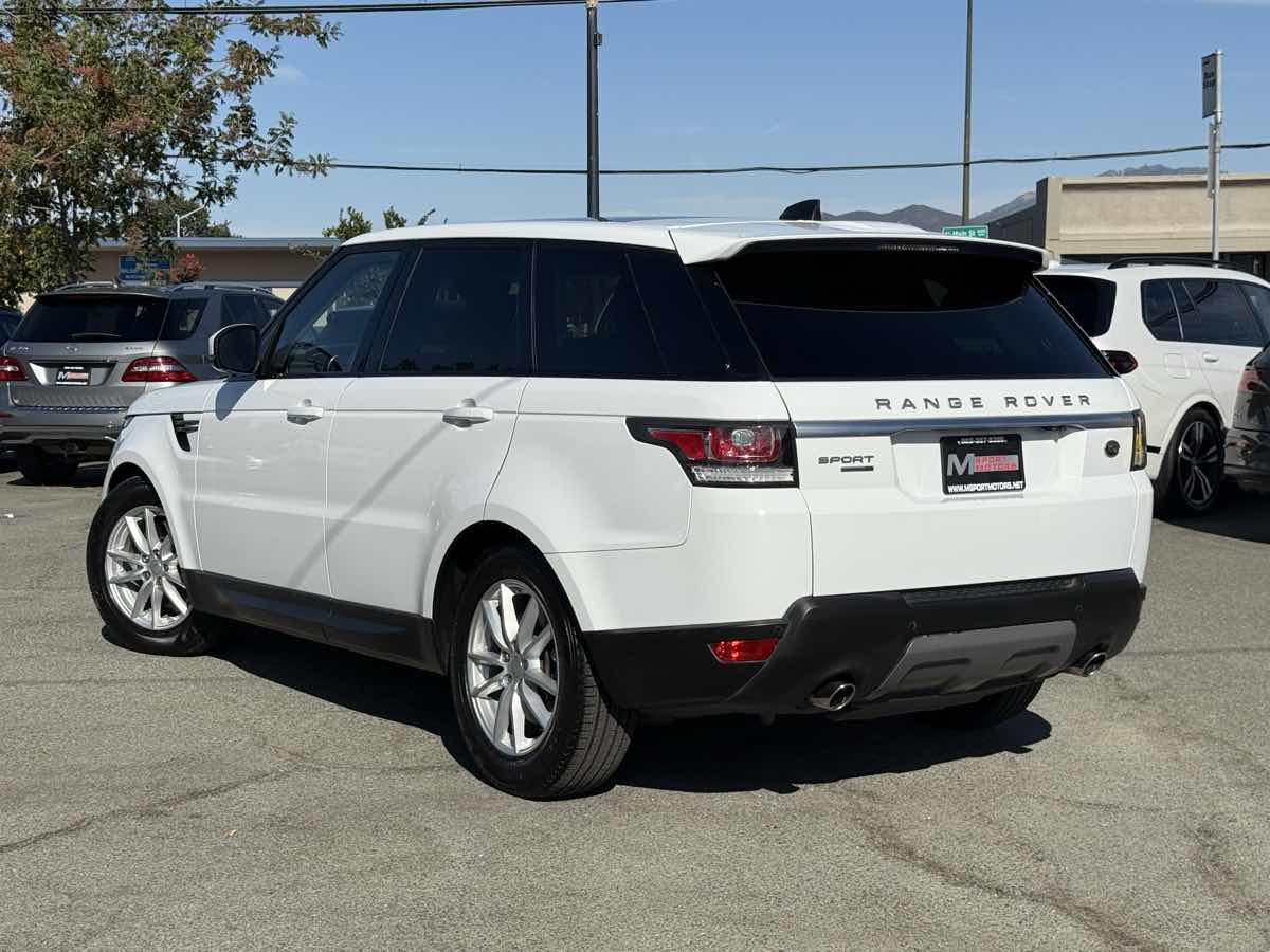 2017 Land Rover Range Rover Sport SE photo 7