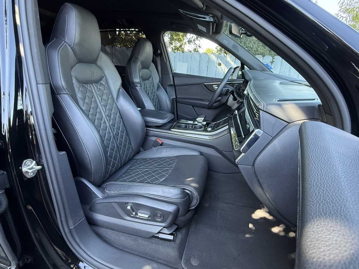 2020 Audi SQ7 Prestige photo 7