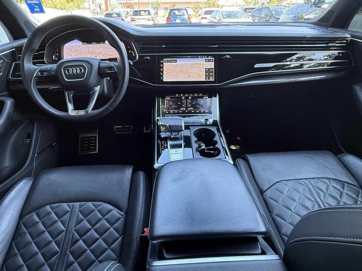2020 Audi SQ7 Prestige photo 10