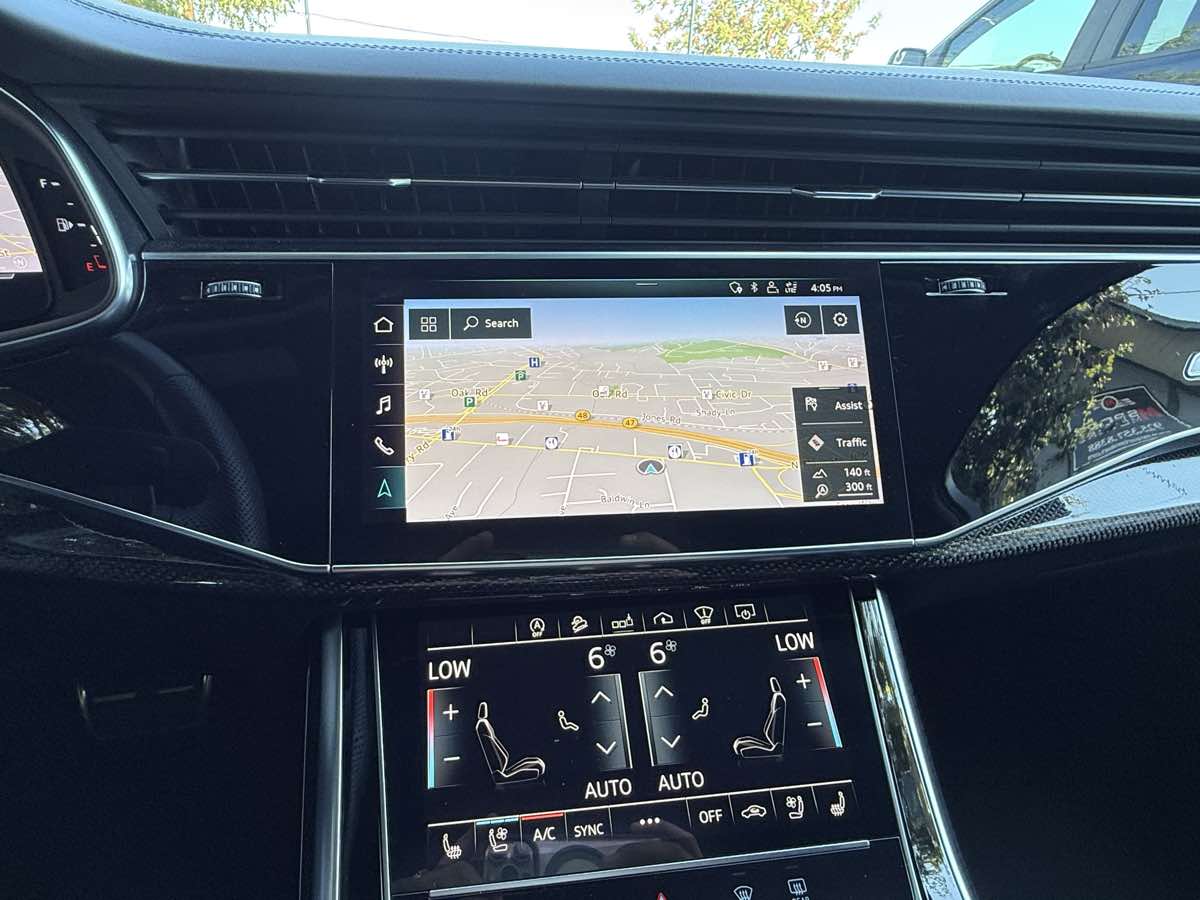 2020 Audi SQ7 Prestige photo 17