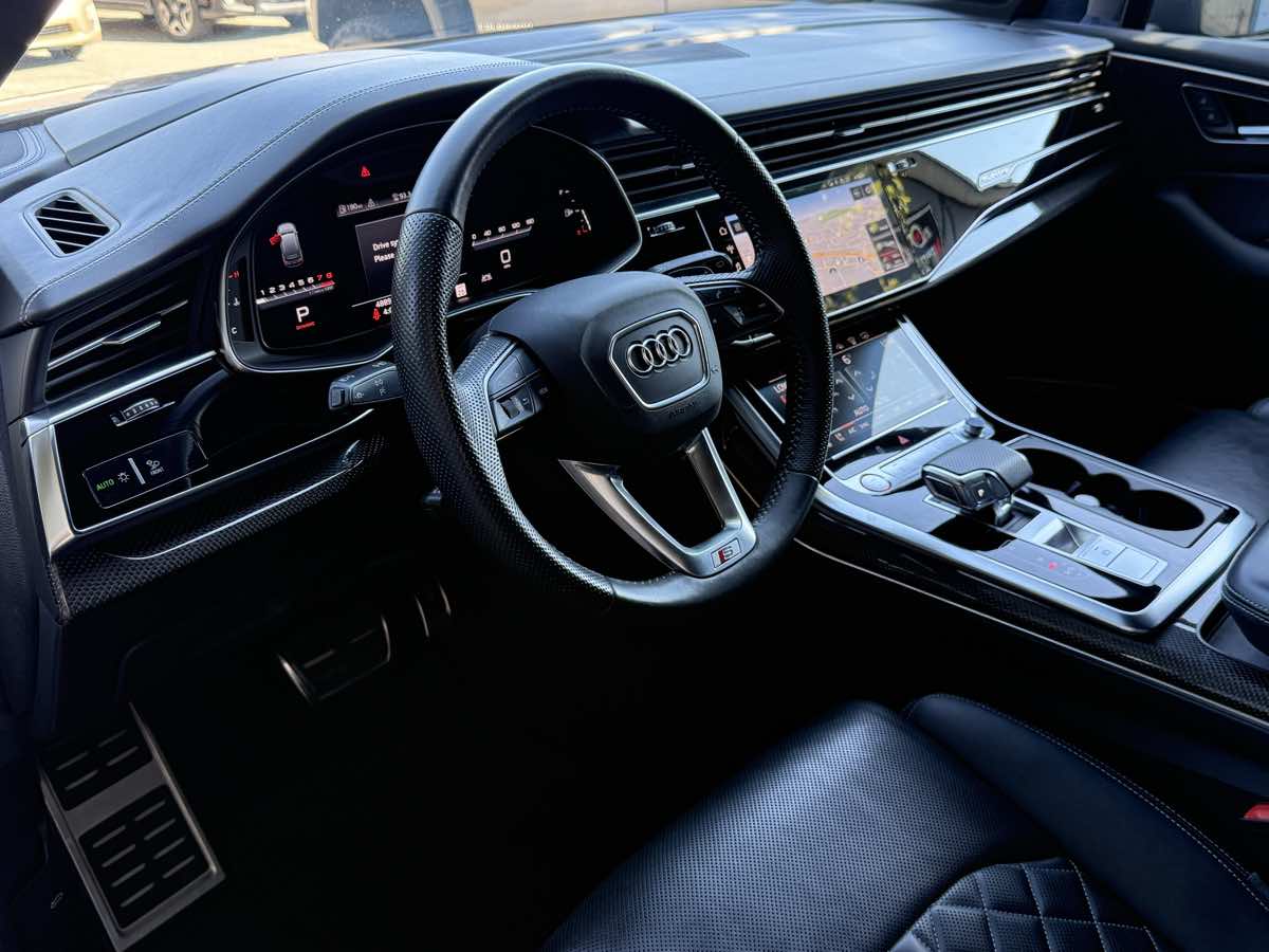 2020 Audi SQ7 Prestige photo 21