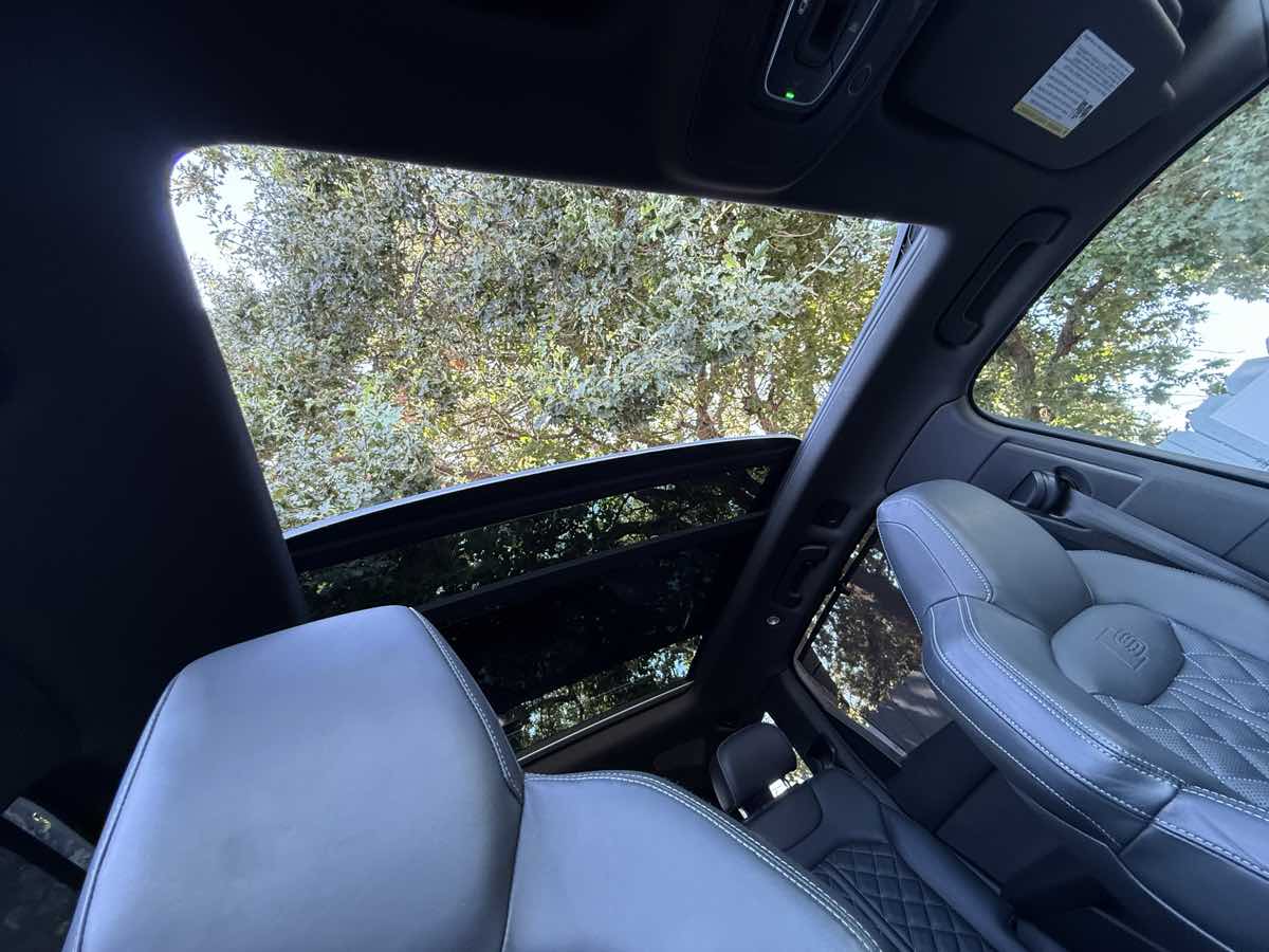 2020 Audi SQ7 Prestige photo 23