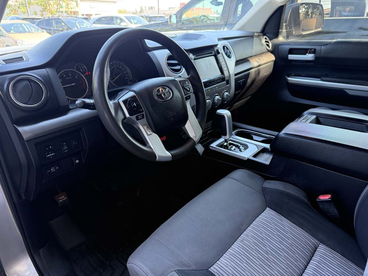 2012 Toyota Tundra SR5 photo 13
