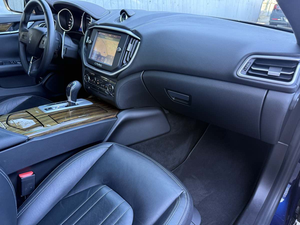 2015 Maserati Ghibli S Q4 photo 13