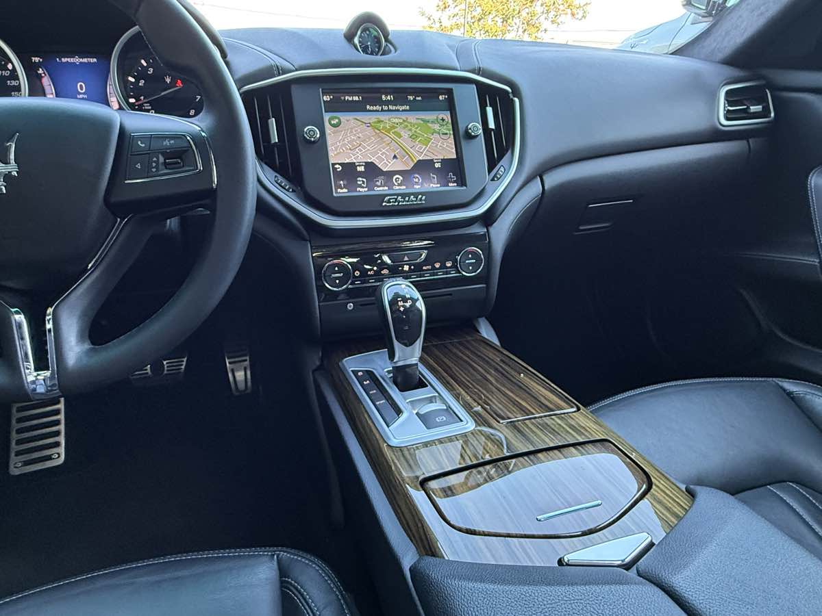 2015 Maserati Ghibli S Q4 photo 16