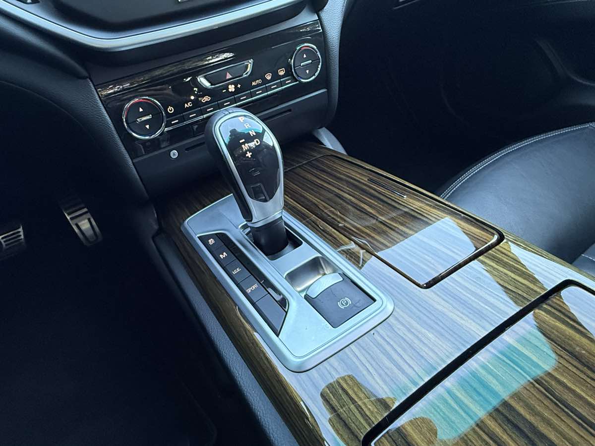 2015 Maserati Ghibli S Q4 photo 17