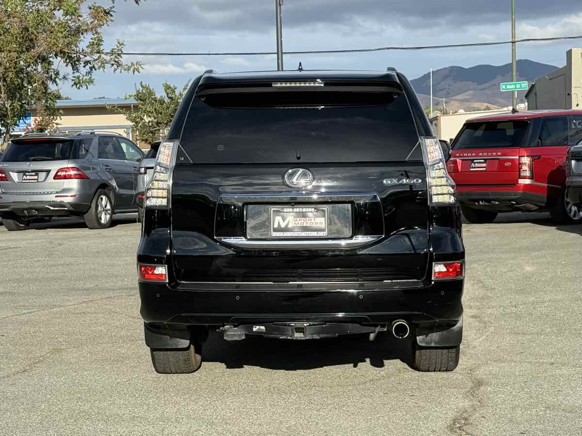 2017 Lexus GX 460 photo 9