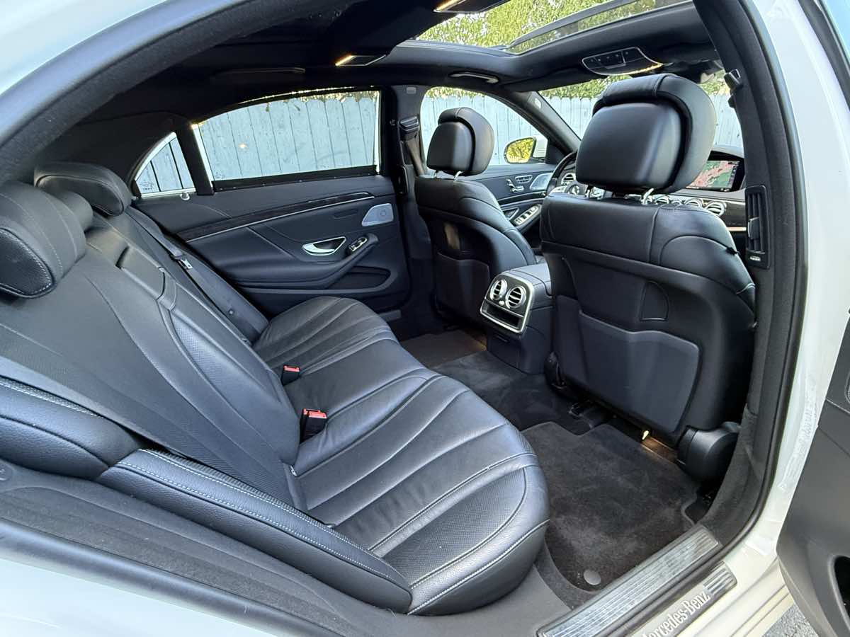 2019 Mercedes Benz S 450 photo 12