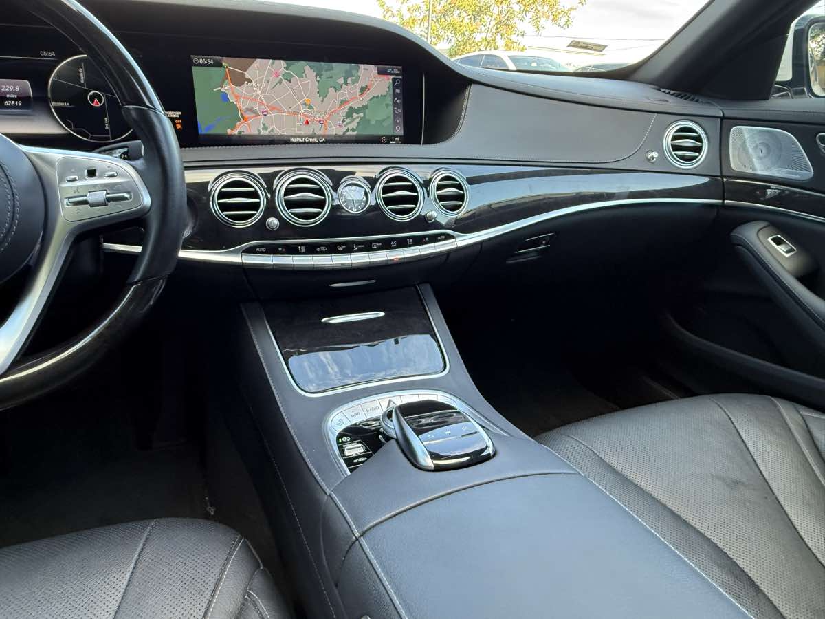 2019 Mercedes Benz S 450 photo 16