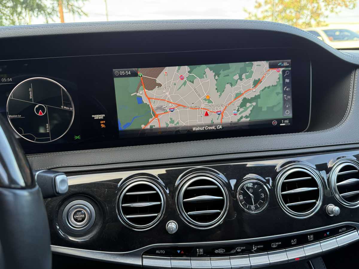 2019 Mercedes Benz S 450 photo 25