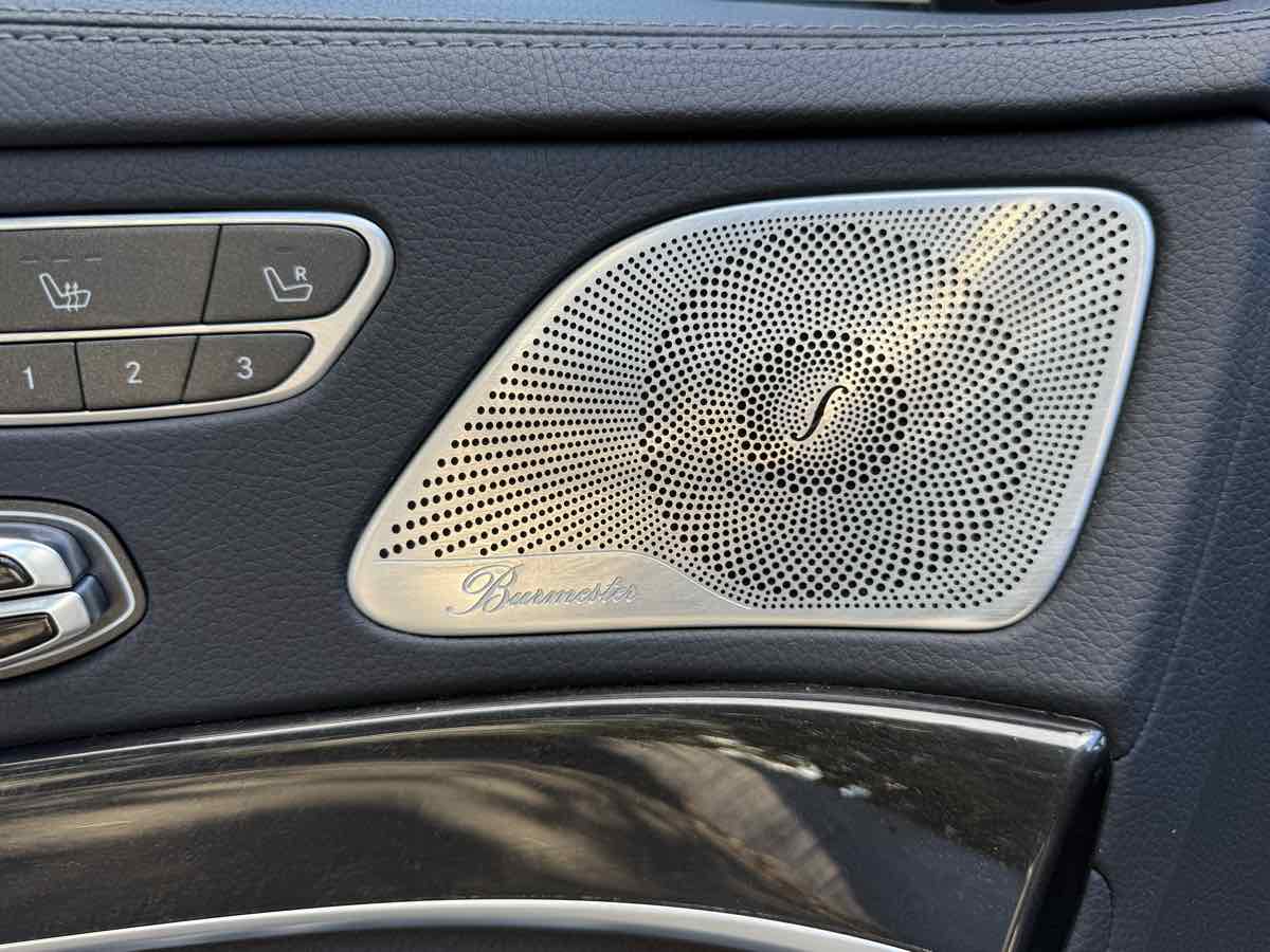 2019 Mercedes Benz S 450 photo 27