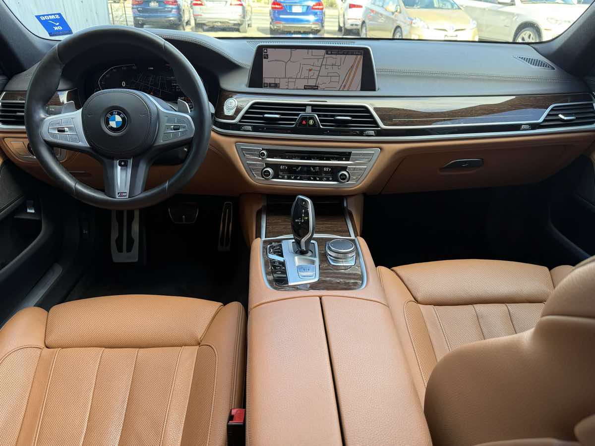 2020 Bmw 740i Sedan photo 12