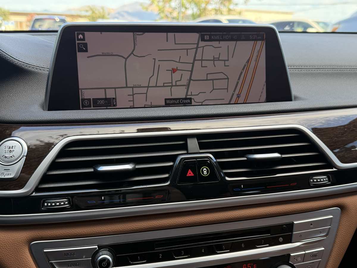 2020 Bmw 740i Sedan photo 20