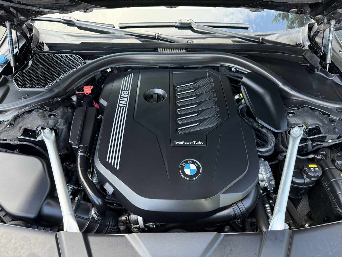 2020 Bmw 740i Sedan photo 26