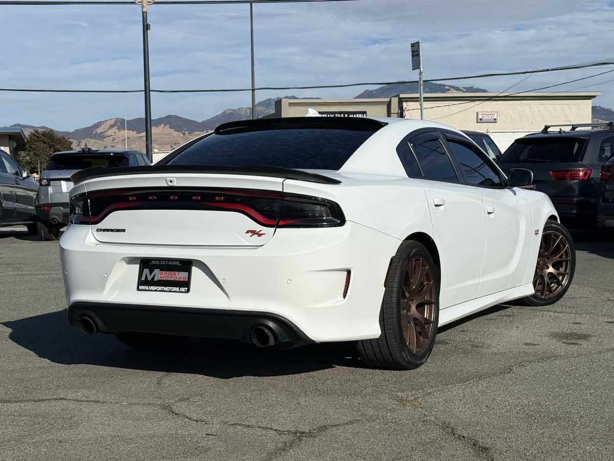 2018 Dodge Charger R/T Scat Pack photo 9