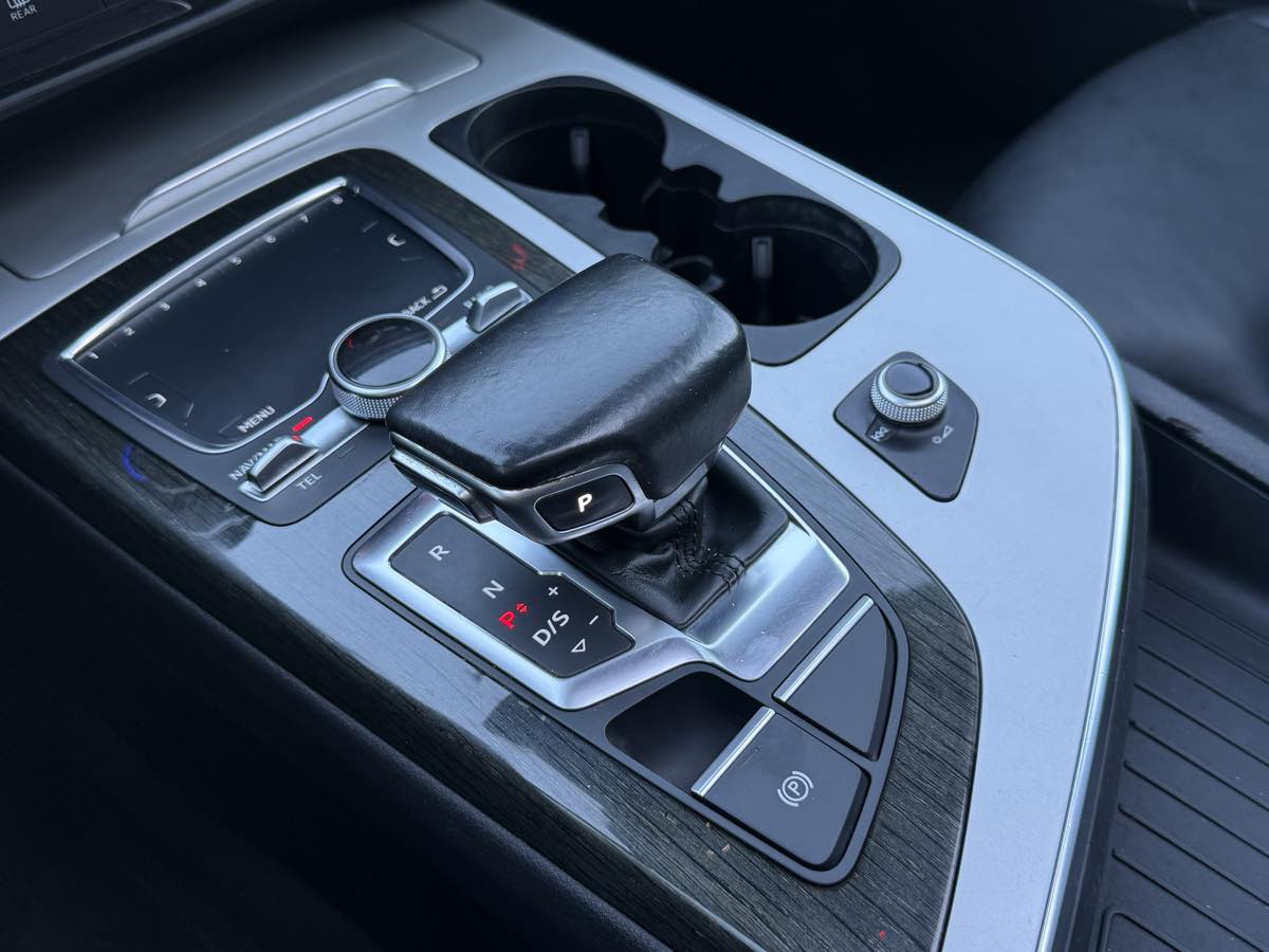 2018 Audi Q7 Premium Plus photo 11