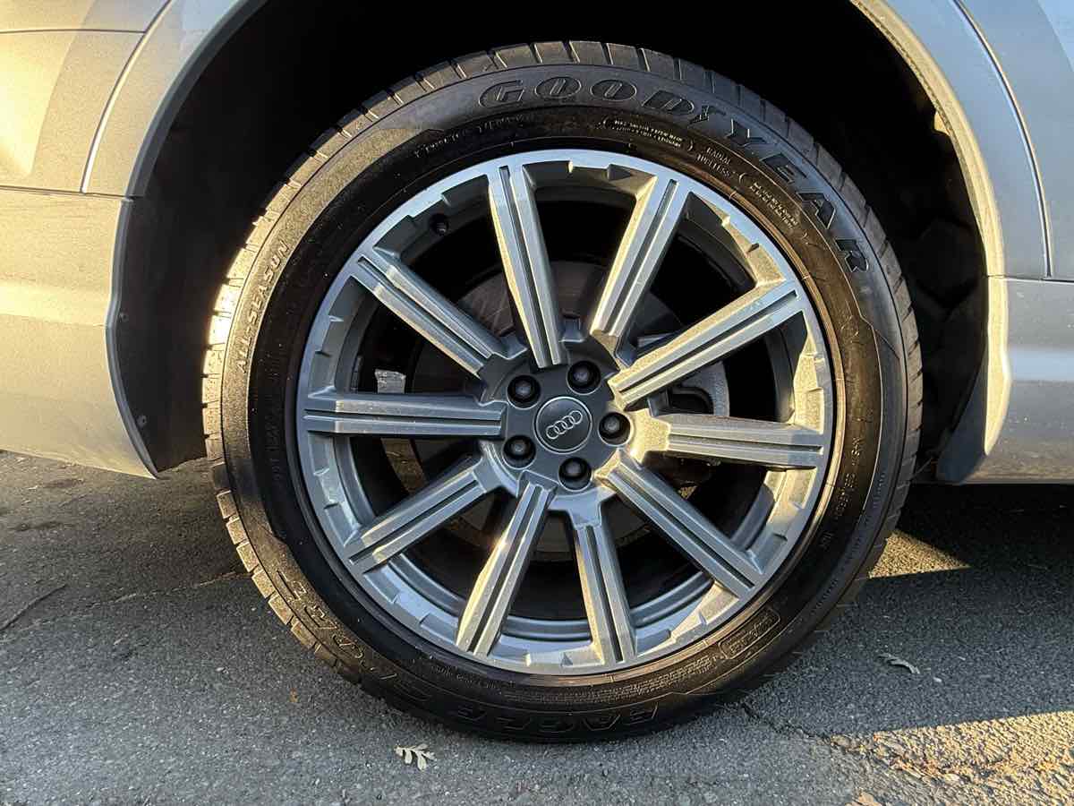 2018 Audi Q7 Premium Plus photo 27