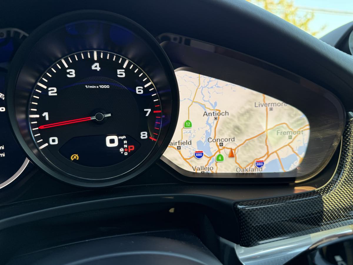 2017 Porsche Panamera 4S photo 22