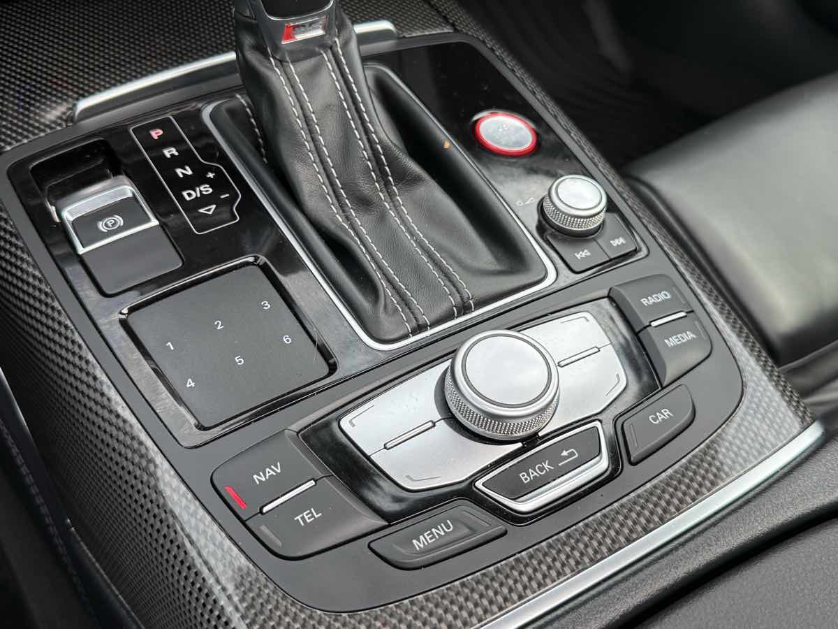 2018 Audi S6 Premium Plus photo 17