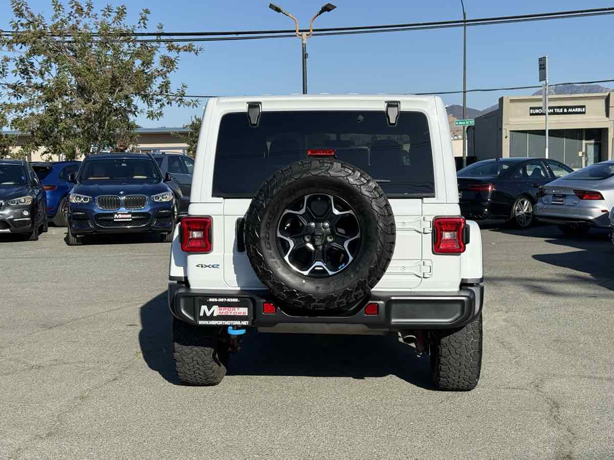 2022 Jeep Wrangler 4xe Unlimited Rubicon photo 11