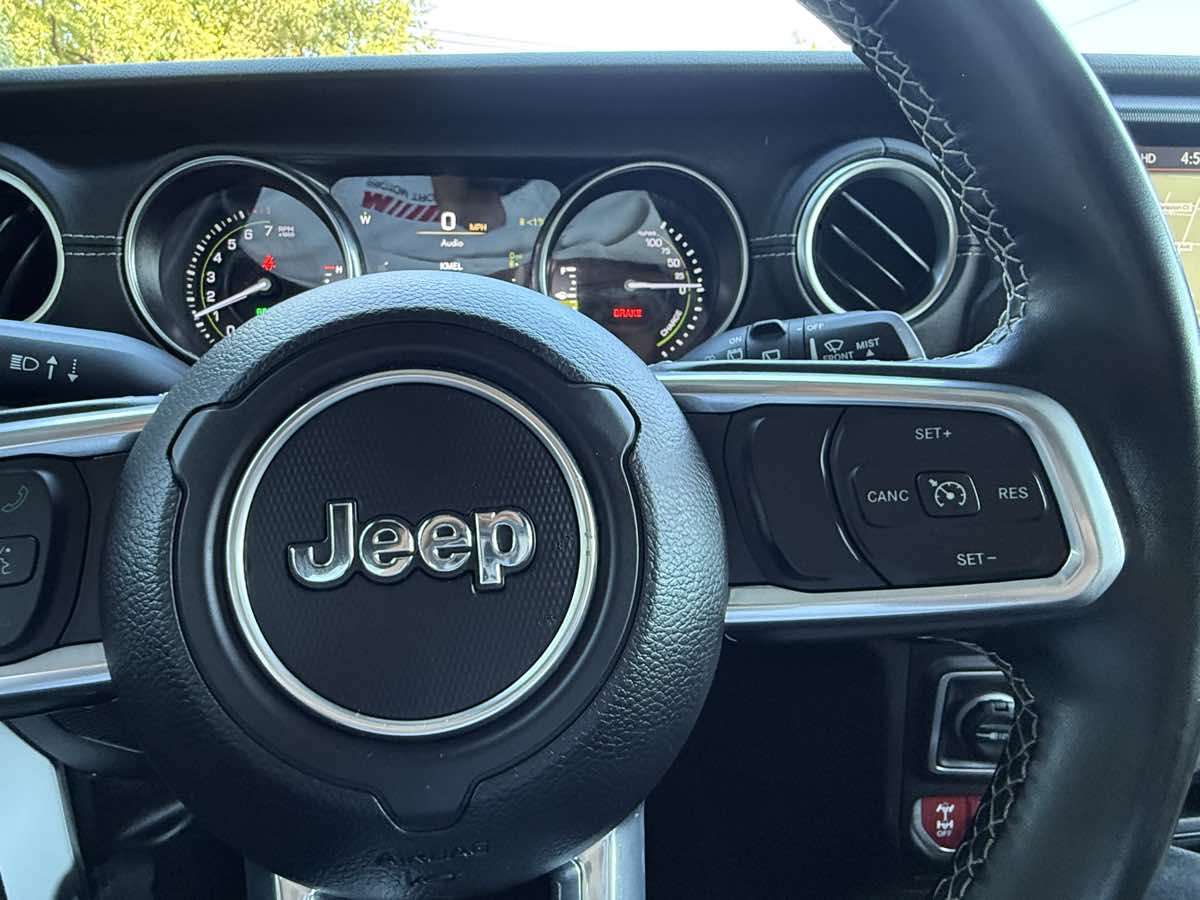 2022 Jeep Wrangler 4xe Unlimited Rubicon photo 24