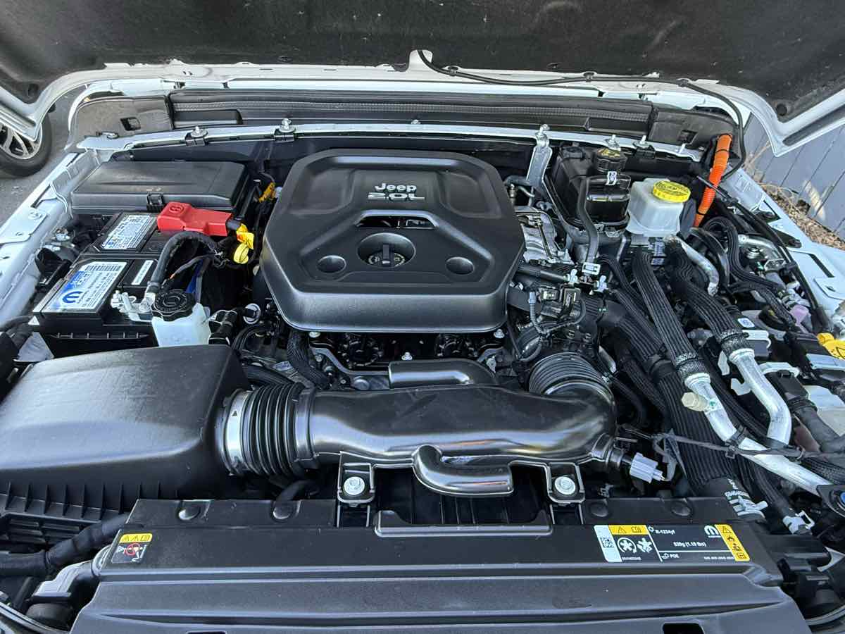 2022 Jeep Wrangler 4xe Unlimited Rubicon photo 36