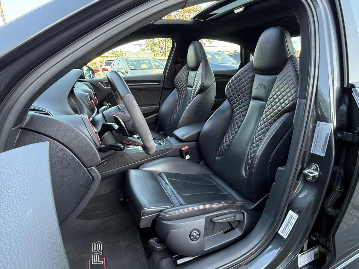 2019 Audi RS 3 Base photo 4