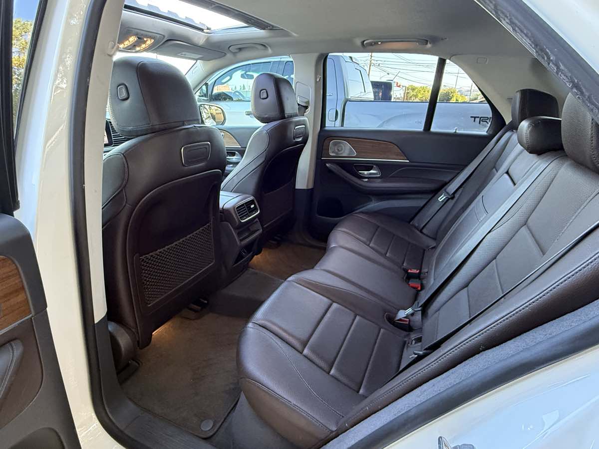 2020 Mercedes Benz GLE 350 4MATIC photo 6