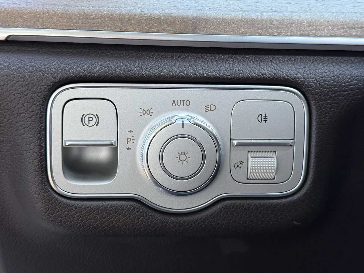 2020 Mercedes Benz GLE 350 4MATIC photo 24