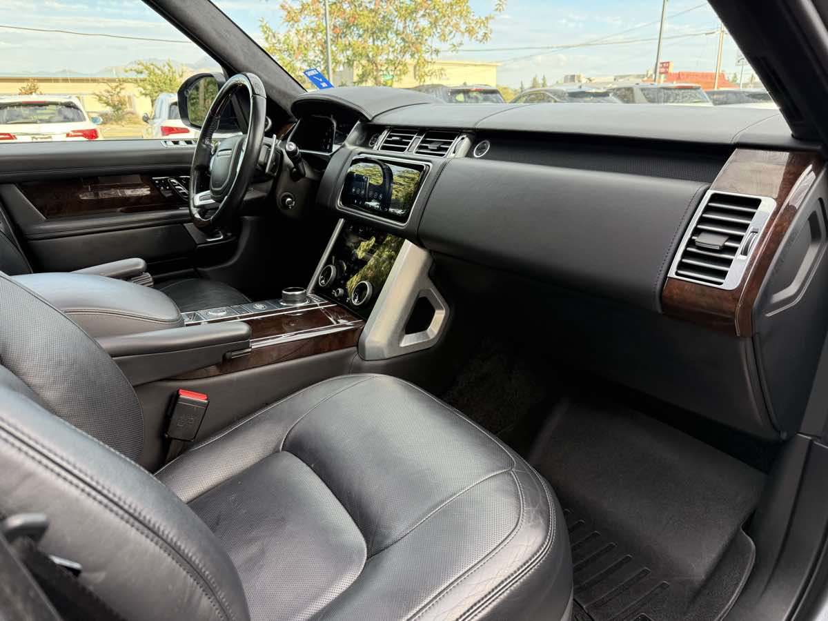 2019 Land Rover Range Rover Autobiography photo 18