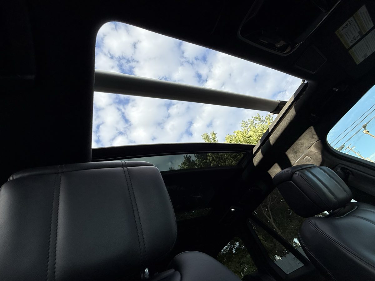 2019 Land Rover Range Rover Autobiography photo 19