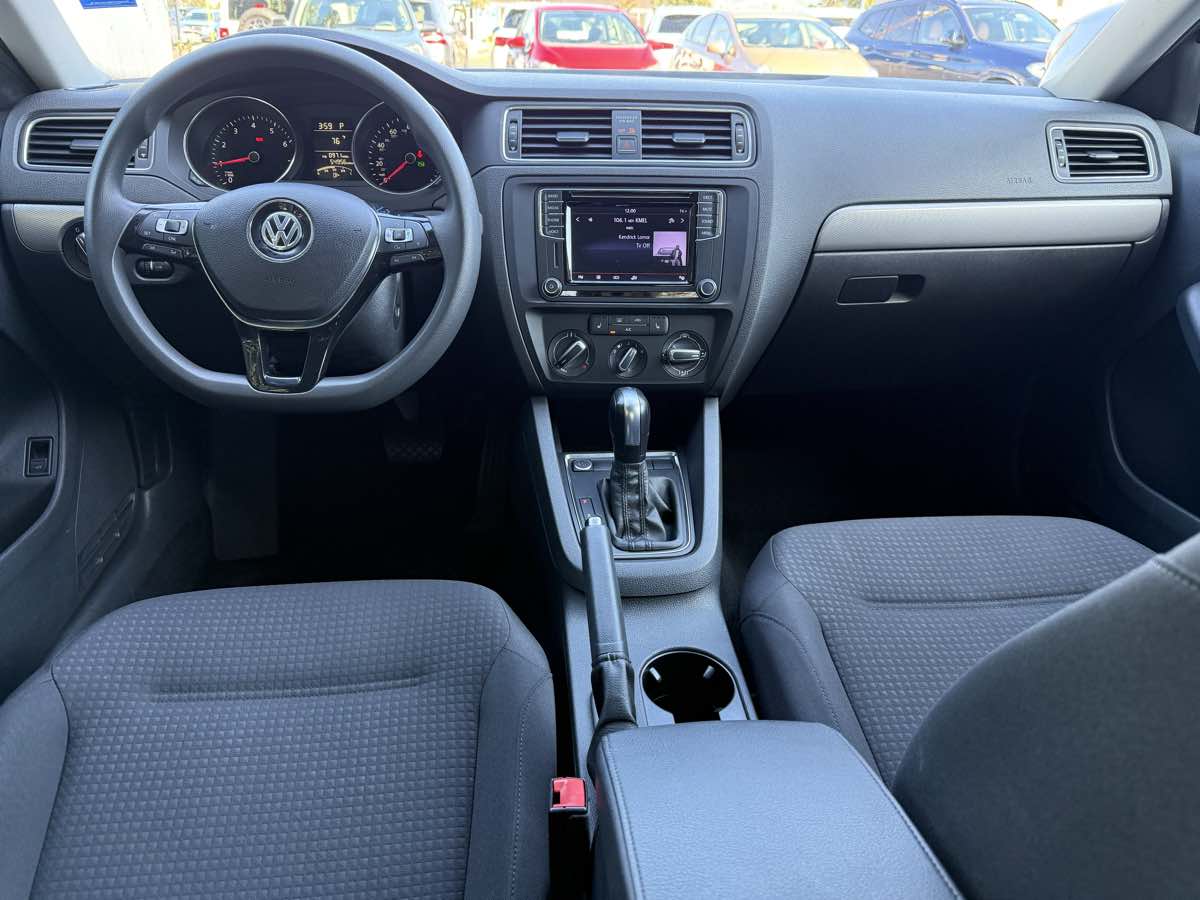2016 Volkswagen Jetta 1.4T SE photo 12