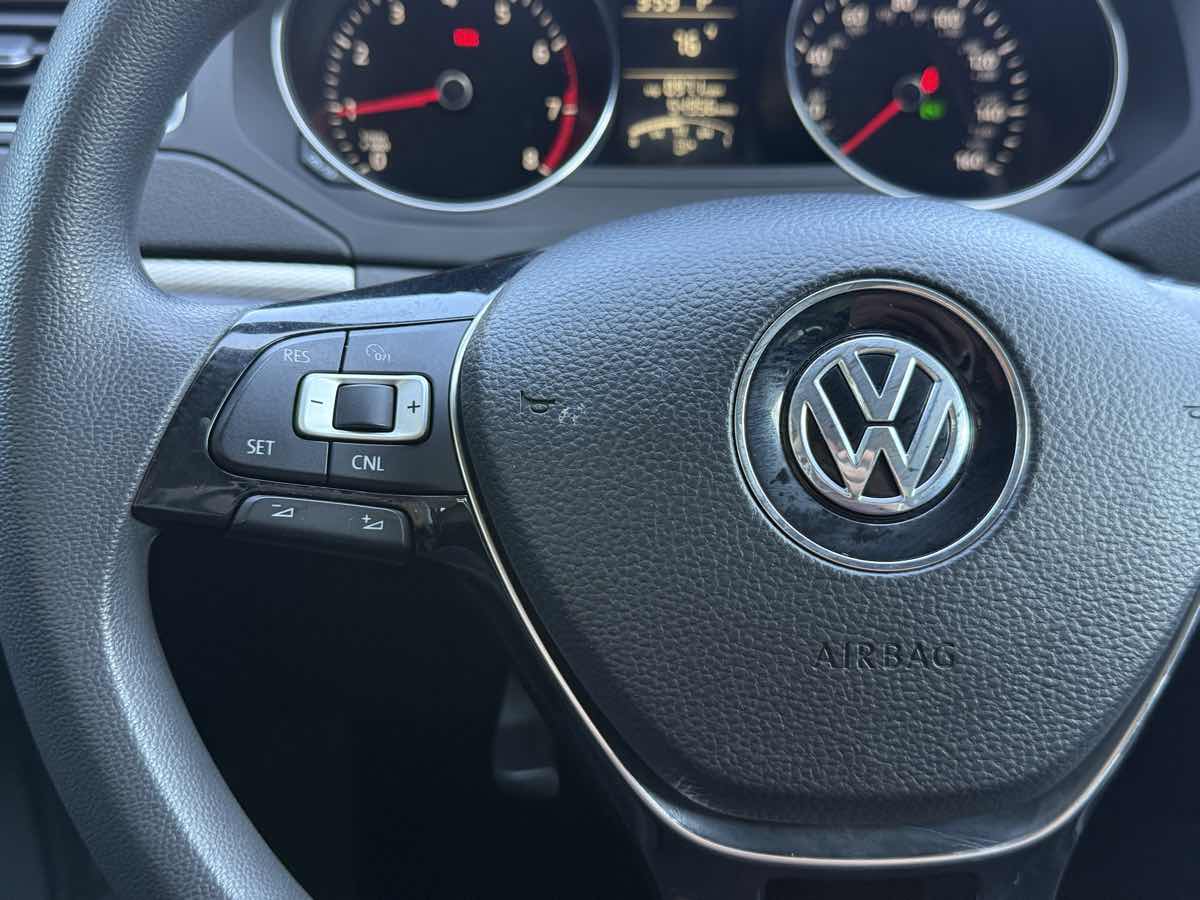 2016 Volkswagen Jetta 1.4T SE photo 15