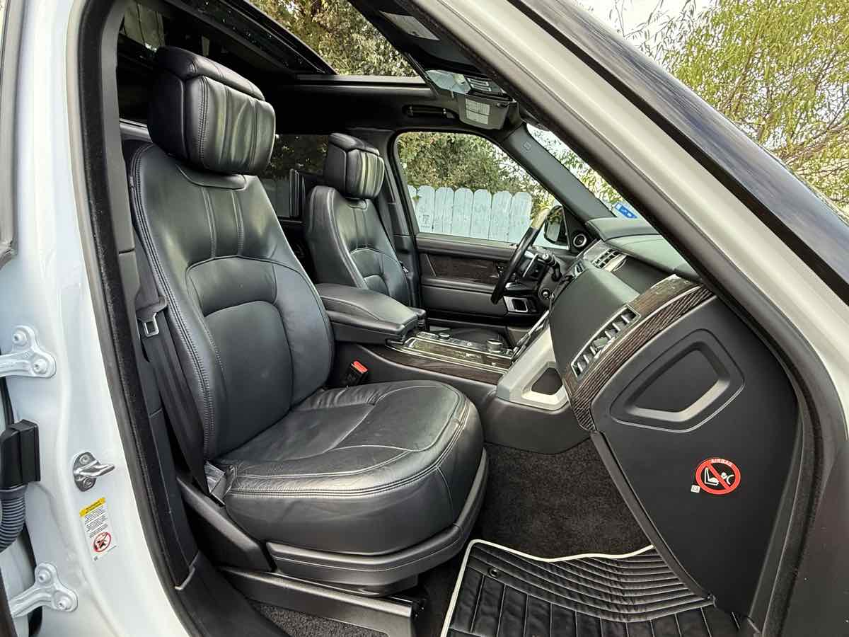 2018 Land Rover Range Rover Autobiography LWB photo 10