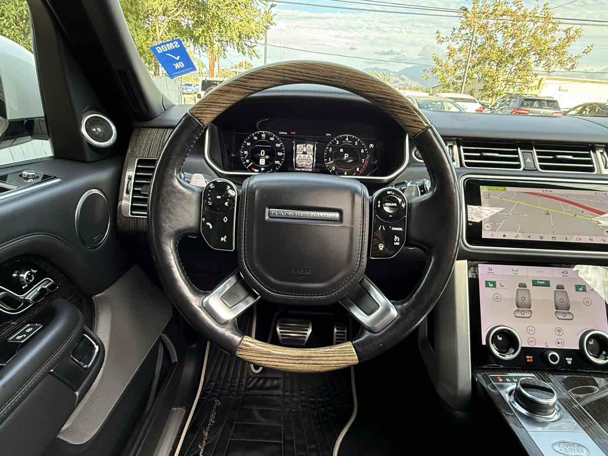 2018 Land Rover Range Rover Autobiography LWB photo 13
