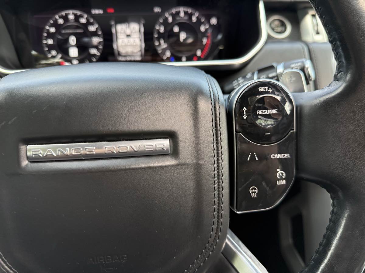 2018 Land Rover Range Rover Autobiography LWB photo 19