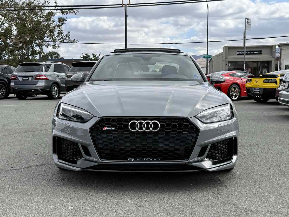 2018 Audi RS 5 photo 2